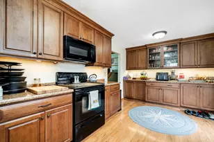 8604 Carradale Dr, Caledonia, IL 61011 - Photo 16