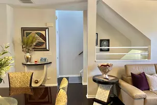 8537 Grove St, Morton Grove, IL 60053 - Photo 10