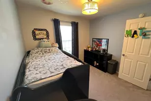 8537 Grove St, Morton Grove, IL 60053 - Photo 28