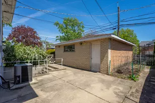 3873 Brummel St, Skokie, IL 60076 - Photo 30