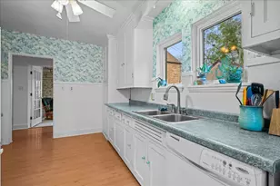 728 Hardin Ave, Aurora, IL 60506 - Photo 14