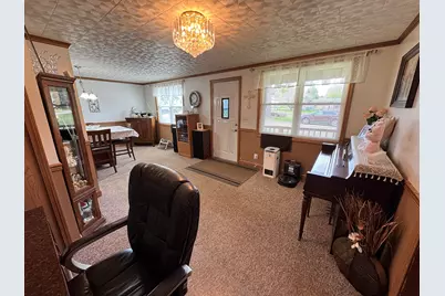 317 S Walnut Street, Shannon, IL 61078 - Photo 12