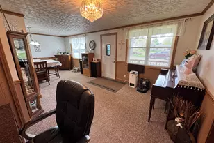 317 S Walnut St, Shannon, IL 61078 - Photo 12