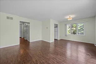 751 Monticello Dr, Naperville, IL 60563 - Photo 4