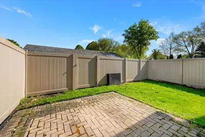 751 Monticello Drive, Naperville, IL 60563 - Photo 14