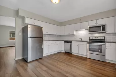 34 S Waiola Avenue #4, La Grange, IL 60525 - Photo 2