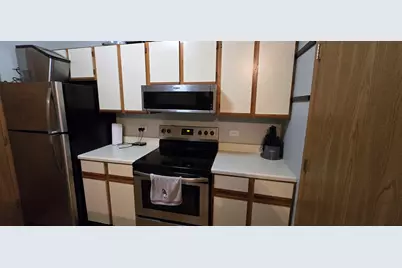 1347 Cunat Court #2D, Lake in the Hills, IL 60156 - Photo 6