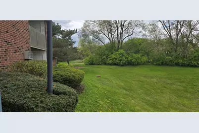 1347 Cunat Court #2D, Lake in the Hills, IL 60156 - Photo 12