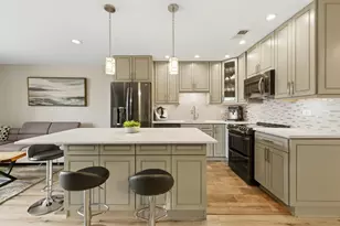 [Address not provided], Chicago Ridge, IL 60415 - Photo 2