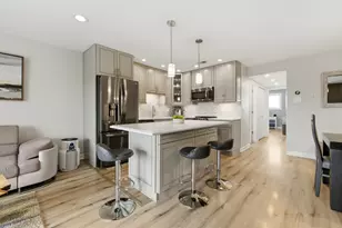 [Address not provided], Chicago Ridge, IL 60415 - Photo 4