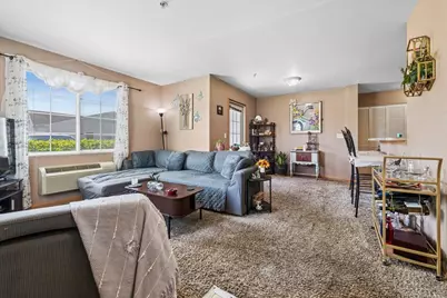 122 Bertram Drive #D, Yorkville, IL 60560 - Photo 4