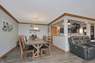 10501 Eagle Ridge Dr, Orland Park, IL 60467 - Photo 10