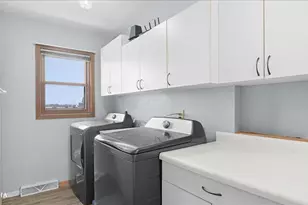 18175 Folker Rd, Morrison, IL 61270 - Photo 16