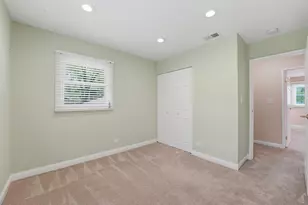 4065 Winston Dr, Hoffman Estates, IL 60192 - Photo 20