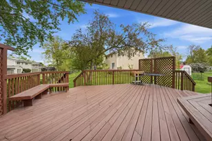 4065 Winston Dr, Hoffman Estates, IL 60192 - Photo 32
