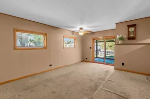 179 N Hampshire Ave, Elmhurst, IL 60126 - Photo 8