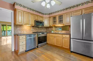 179 N Hampshire Ave, Elmhurst, IL 60126 - Photo 6