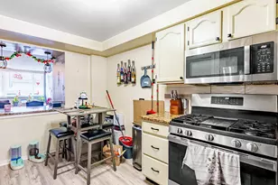 6337 Roosevelt Rd, Berwyn, IL 60402 - Photo 8