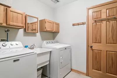 1600 E Linden Lane, Mount Prospect, IL 60056 - Photo 22