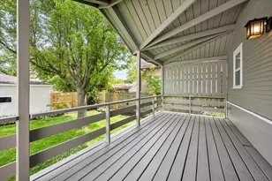 904 Hayes Ave, Oak Park, IL 60302 - Photo 14