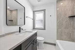 904 Hayes Ave, Oak Park, IL 60302 - Photo 12