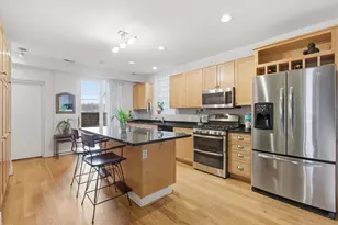 2515 Prairie Ave, Evanston, IL 60201 - Photo 6