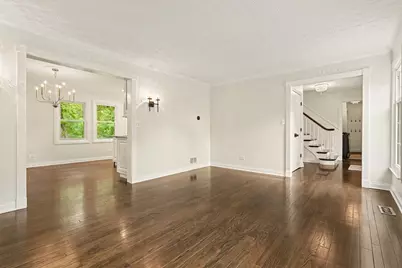 152 Lorraine Drive, Lake Zurich, IL 60047 - Photo 4