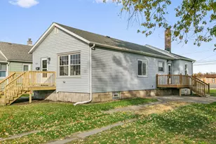 505 Greenbay Ave, Calumet City, IL 60409 - Photo 2