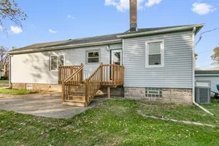 505 Greenbay Ave, Calumet City, IL 60409 - Photo 14