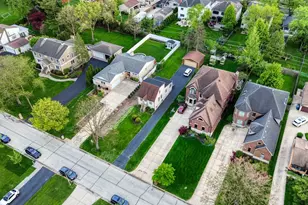 586 W Armitage Ave, Elmhurst, IL 60126 - Photo 8