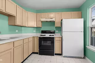 1660 Grove Ave, Schaumburg, IL 60193 - Photo 6