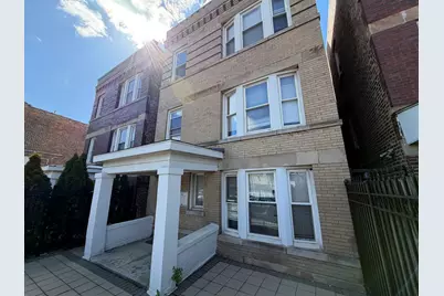 2323 W Fullerton Avenue, Chicago, IL 60647 - Photo 2