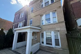2323 W Fullerton Ave, Chicago, IL 60647 - Photo 2