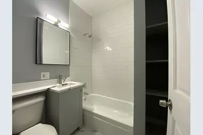 2323 W Fullerton Avenue, Chicago, IL 60647 - Photo 36