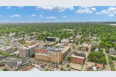 301 N Neil Street #711, Champaign, IL 61820 - Photo 48