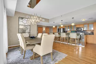 301 N Neil St, Champaign, IL 61820 - Photo 22