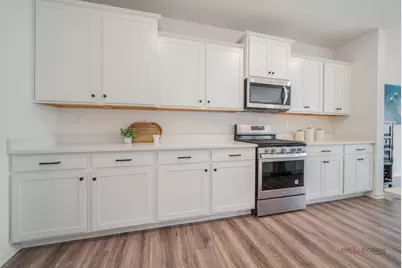 34171 N Partridge Lane, Gurnee, IL 60031 - Photo 10