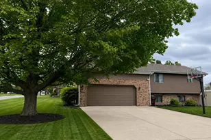 23557 W Matthews Street W, Plainfield, IL 60586 - Photo 2