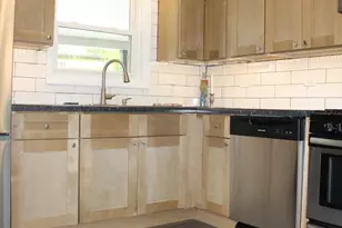 115 Algonquin St, Park Forest, IL 60466 - Photo 6
