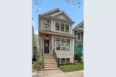 1924 W Farragut Avenue, Chicago, IL 60640 - Photo 1