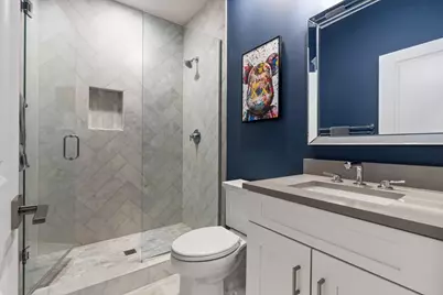 1924 W Farragut Avenue, Chicago, IL 60640 - Photo 32