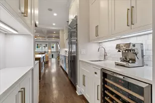 1924 W Farragut Ave, Chicago, IL 60640 - Photo 14