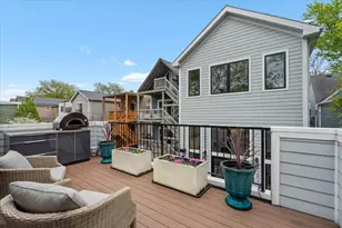 1924 W Farragut Ave, Chicago, IL 60640 - Photo 52