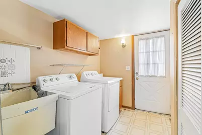 150 E Mill Street, Wauconda, IL 60084 - Photo 12
