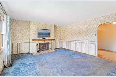 150 E Mill Street, Wauconda, IL 60084 - Photo 4
