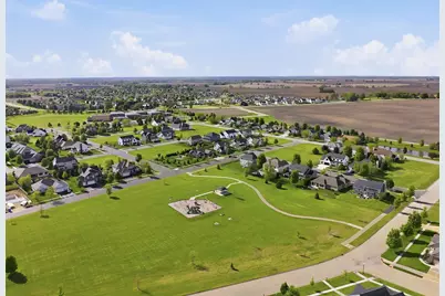 1917 Constitution Street, Sycamore, IL 60178 - Photo 54