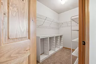 1917 Constitution St, Sycamore, IL 60178 - Photo 26