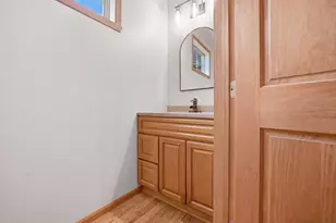 1917 Constitution St, Sycamore, IL 60178 - Photo 38