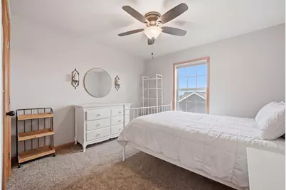 1917 Constitution Street, Sycamore, IL 60178 - Photo 22