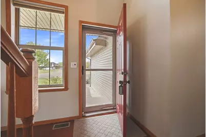 1917 Constitution Street, Sycamore, IL 60178 - Photo 6